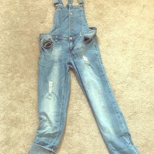 Cuuuute overalls size large!